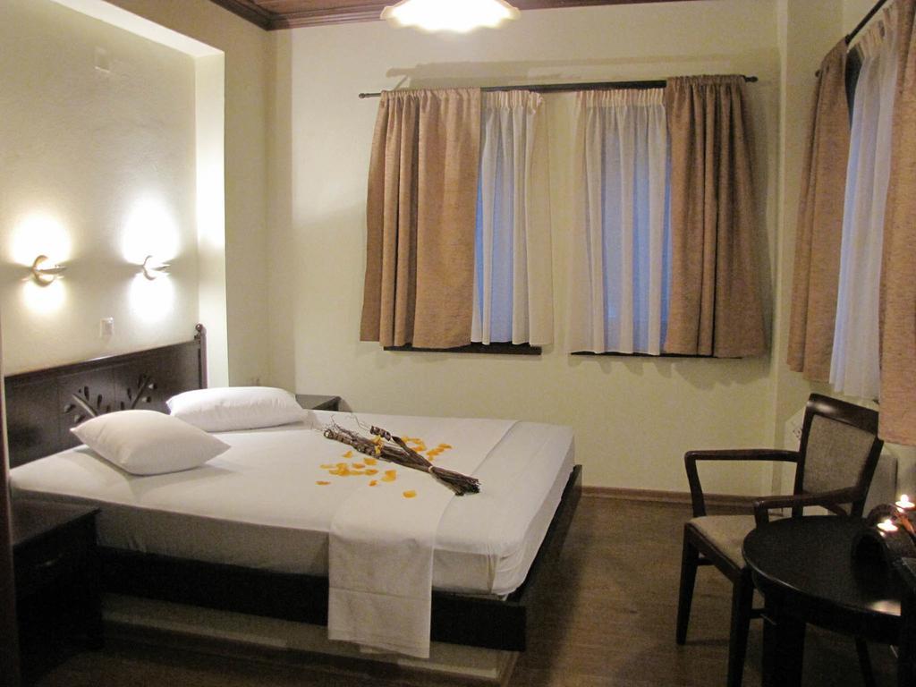 Hotel Mirovoli Mileai Phòng bức ảnh